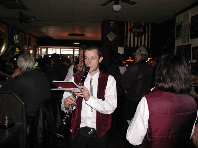 photo A.M.Brass Band pub-crawling